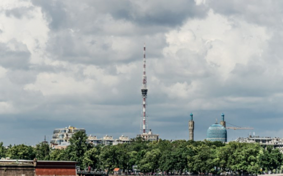 Телебашню в Санкт-Петербурге подсветят новым огнями за 133 млн рублей