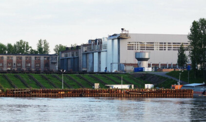 На Средне-Невском Судостроительном заводе спустили на воду пассажирское судно класса «река-море» для Красноярского края
