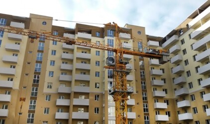 Санкт-Петербург на 30% реализовал план по вводу жилья‍