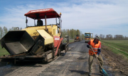В Ленобласти на ремонт дорог направят 1,5 млрд рублей