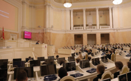 РАНХиГС Санкт-Петербург и Законодательное собрание города провели совместную научно-теоретическую конференцию для студентов и школьников