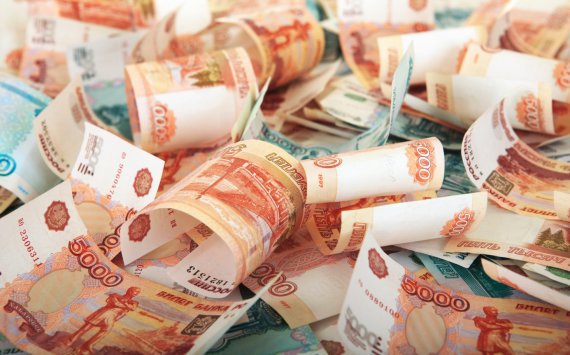 В экономику Ленобласти в 2017 году вложили более 185 млрд рублей‍