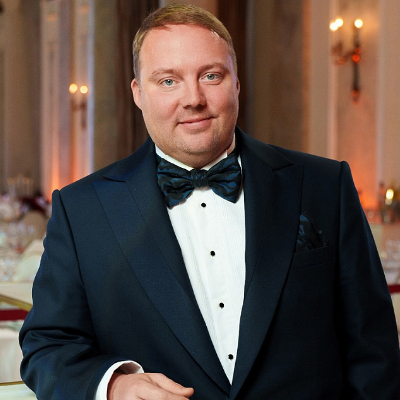 ЗУБАКИН Владимир Владимирович